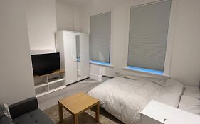 Studio Flat In Camden Town